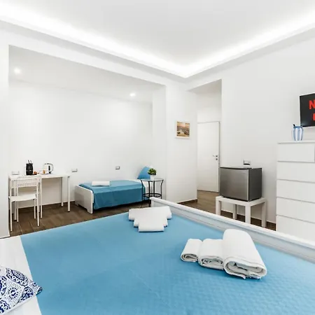 Dm House & Affittacamere *