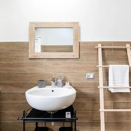 Dm House & Affittacamere Catania