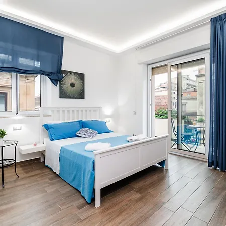 Pensión Dm House & Catania