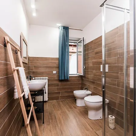 Pensión Dm House & Catania