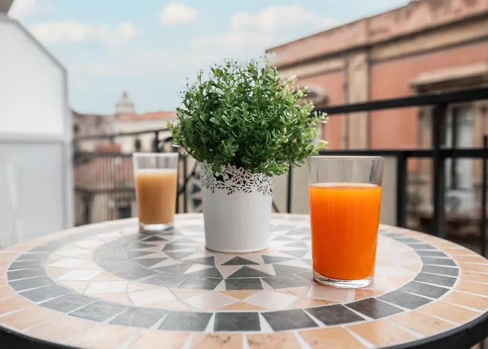 Dm House & 4* Catania