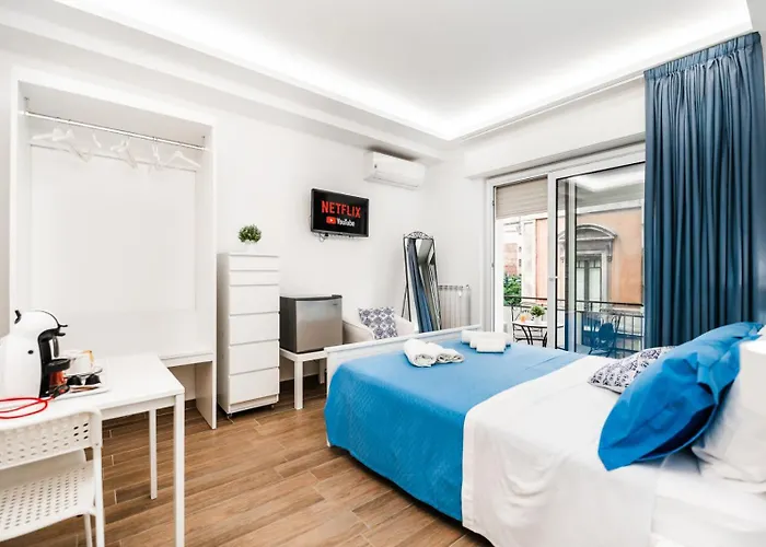 Dm House & 4*