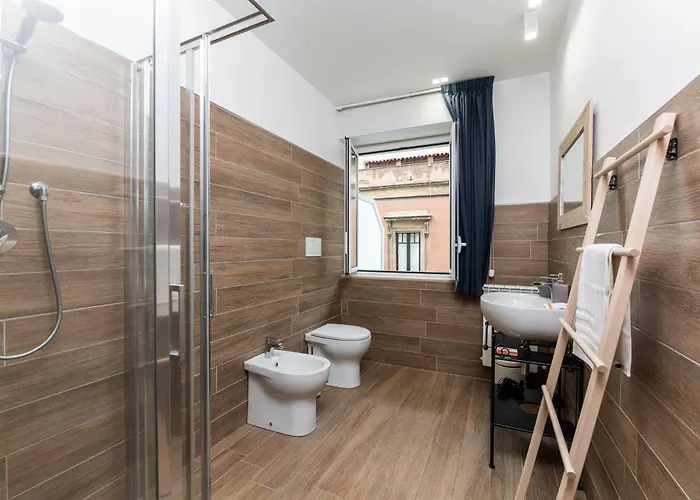 Dm House & 4* Catania
