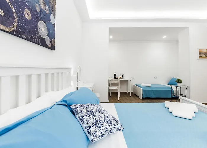 Dm House & Catania